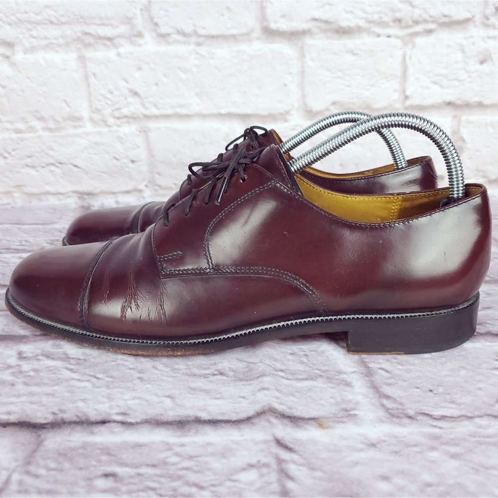 Cole Haan Caldwell burgundy shoes cap toe oxfords men's size 10